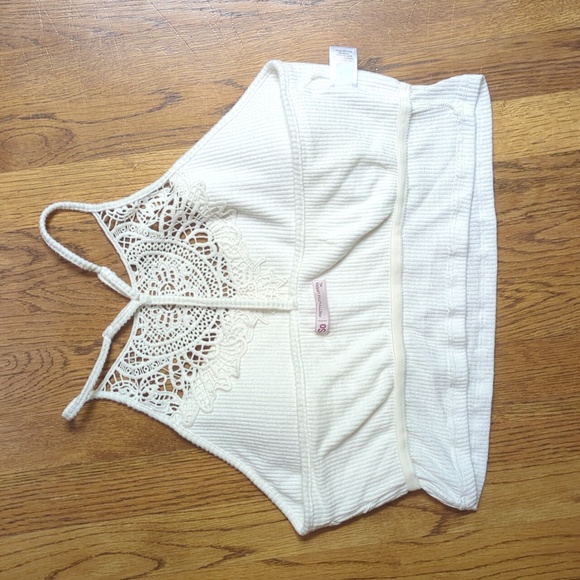 NWT Cropped Lace Detailing White Ribbed Tank Top Juniors Size XL SO Brand - Picture 11 of 12